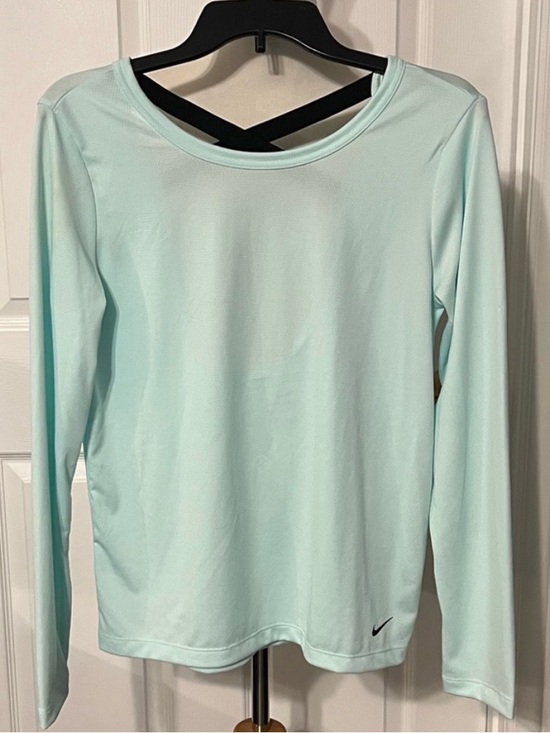 Nike Tops - NWOT Nike Women's Aqua Dri-Fit Long Sleeve Tee